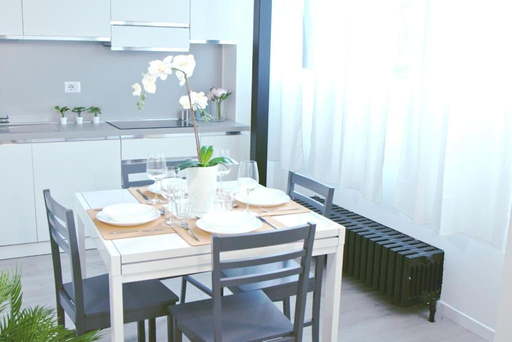 Milano- Stazione Centrale Design Loft Екстер'єр фото